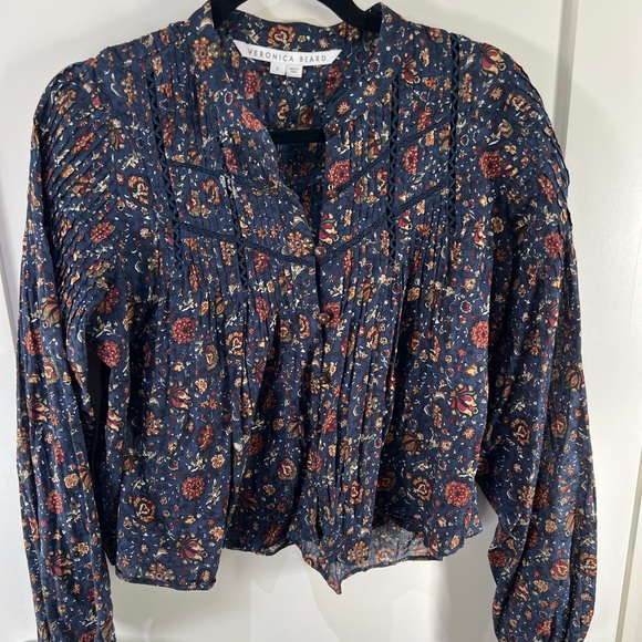 Veronica Beard Tops - Veronica Beard blouse. Size 6. Worn once
